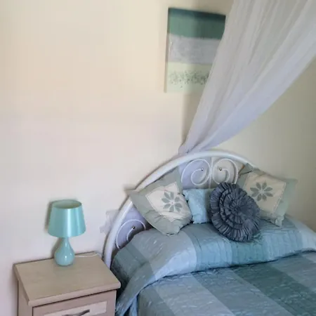 Holiday home Sun *